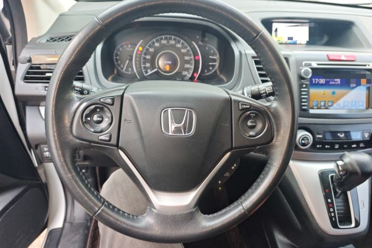 Used Honda CR-V 2013 2.4L four-wheel drive luxury version