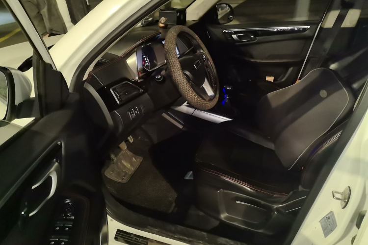 Used Zotye Domy X5 2015 1.5T Manual Luxury Model China V Standard Driver Seat