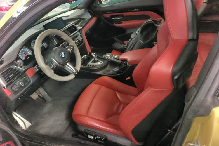 Used BMW M4 2019 M4 Coupe Shadow Edition Left Front Seat