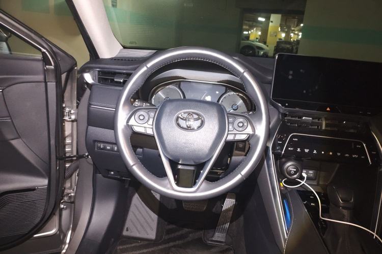 Used Toyota Harrier 2023 Dual-Engine 2.5L CVT Two-Wheel Drive Luxury Edition Steering Wheel