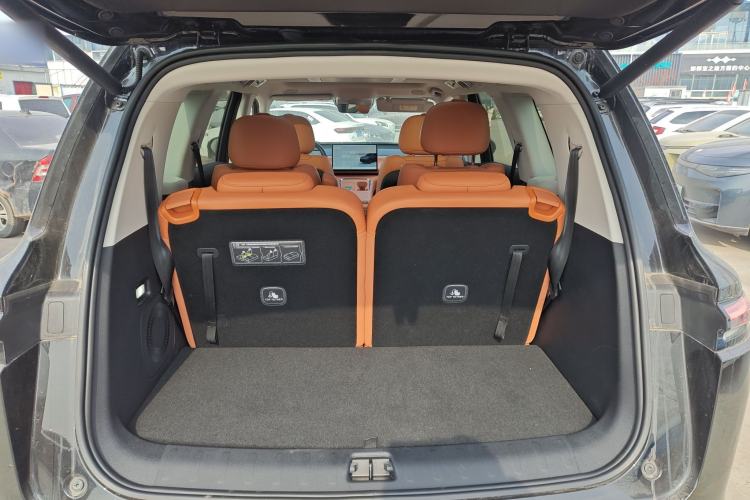 Used Leapmotor C16 2026 Extended-Range 280 LiDAR Zhizun Edition 6 Seats