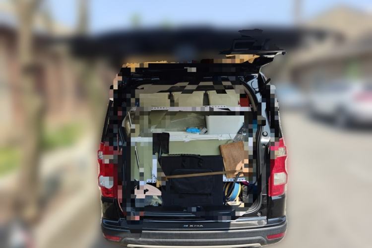 Used CHANGAN OSHAN X70A 2019 1.5L Manual Basic Version China VI Standard
