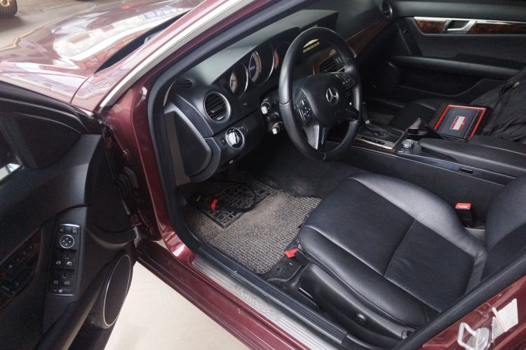 Used Mercedes-Benz C-Class 2013 C 260 CGI Elegant Model Driver Seat