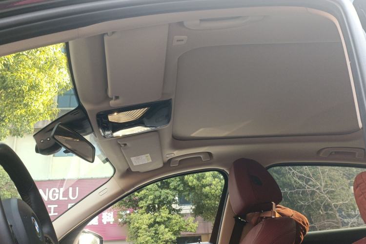 Used BMW i3 2024 eDrive 35 L
