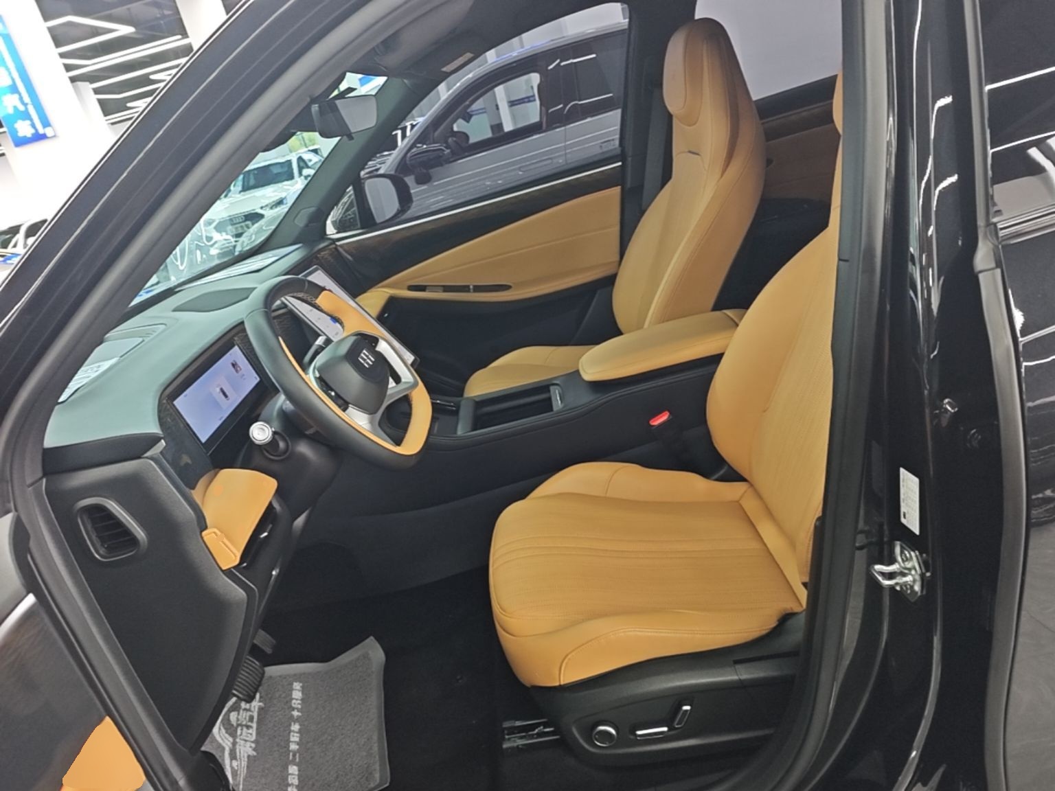 Geely Galaxy L7 2024 1.5T 115 km MAX Dragon Edition — снимка 17