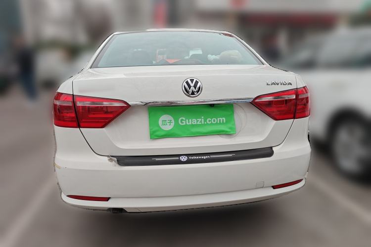 Used Volkswagen Lavida 2017 1.6L Automatic Fashion Edition
