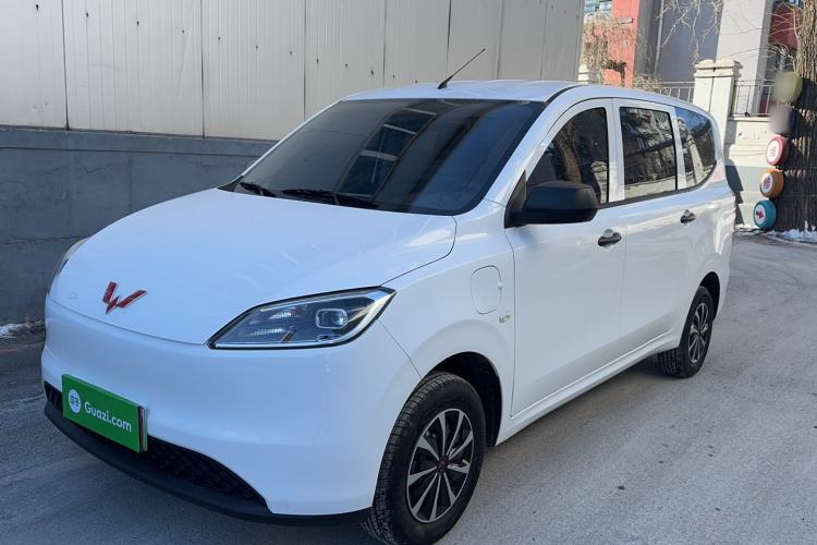 Used Wuling Hongguang New Energy 2024 All-Electric Model 300KM Practical Version
