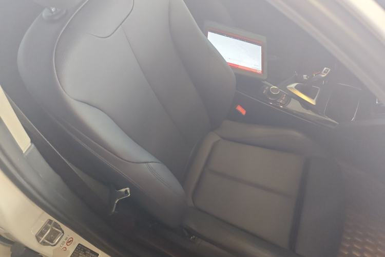 Used BMW 3 Series 2018 320Li Fashion Model
