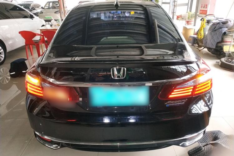 Used Honda Accord 2016 Hybrid 2.0L Sharp Edition
