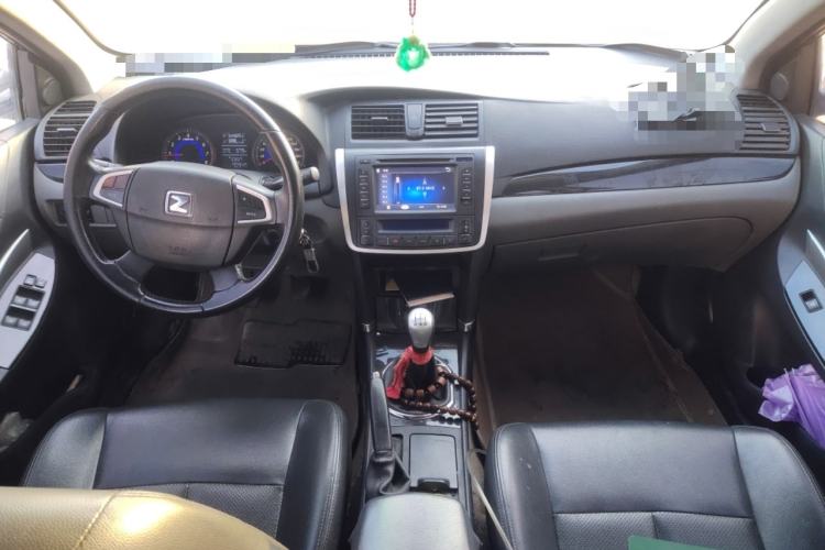 Used Zotye Z300 2012 1.5L Manual Luxury Version Center Console