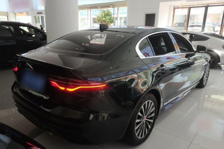 Used Jaguar XEL 2023 2.0T 200 PS R-DYNAMIC Youth Sports Edition Rear Right 45 Deg