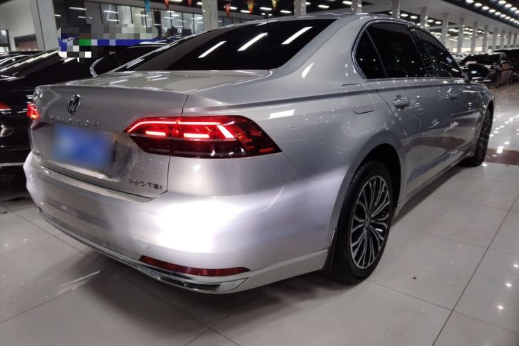 Used Volkswagen Phideon 2016 380TSI Two-Wheel-Drive Supreme Edition