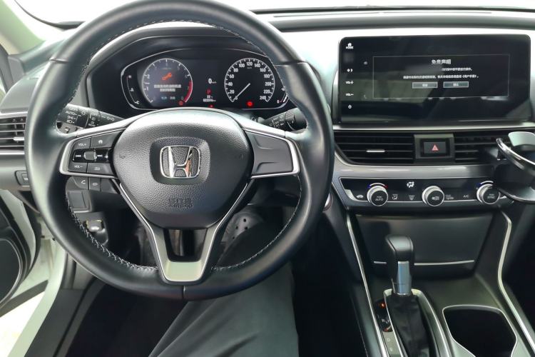Used Honda Accord 2022 260TURBO Luxury Edition Center Console