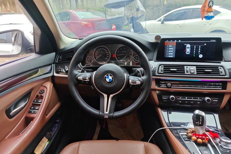 Used BMW 5 Series 2014 520Li Elegant Model