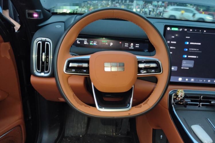 Used Geely Galaxy M9 2025 Model 230km Two-Wheel-Drive Exploration Edition
