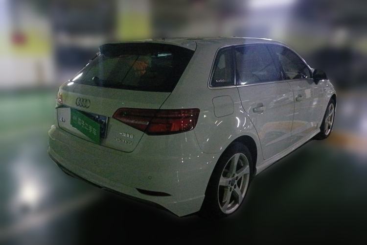 Used Audi A3 2019 Sportback 35 TFSI Fashion Edition China VI Emission Standard Rear Right 45 Deg