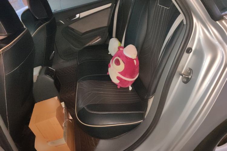 Used Audi A4L 2013 30 TFSI Automatic Comfort Model
