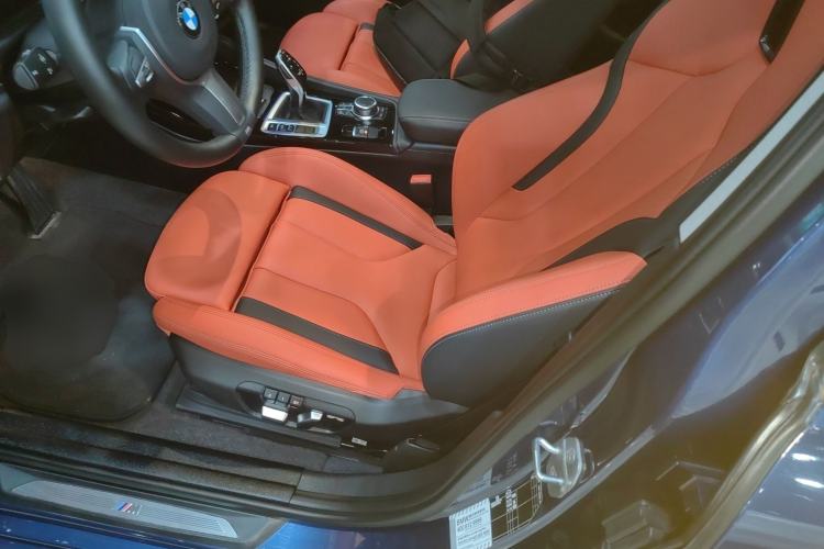 Used BMW 1 Series 2022 125i M Sport Night Edition Left Front Seat