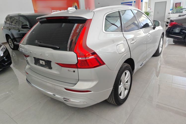 Used Volvo XC60 2022 B5 4x4 Zhiyi Luxury Edition