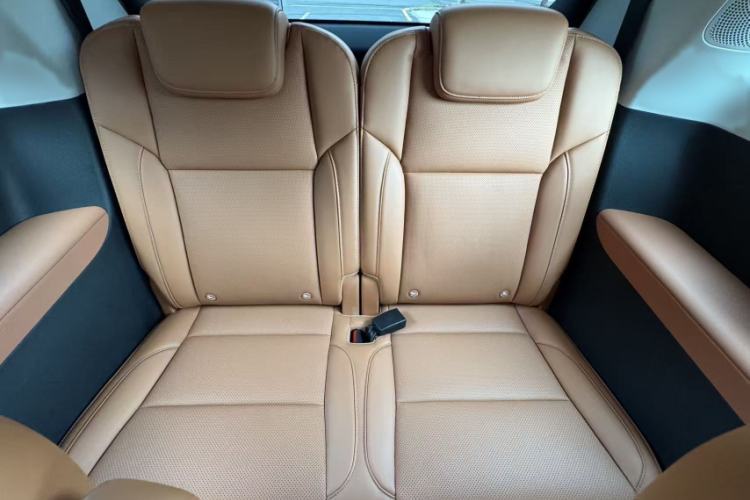 Used Leapmotor C16 2024 Pure Electric 520 Deluxe Edition Interior 8