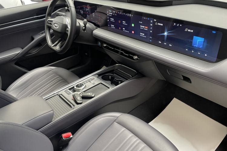 Used Ford Mondeo 2025 2.0T EcoBoost Ultimate Edition
