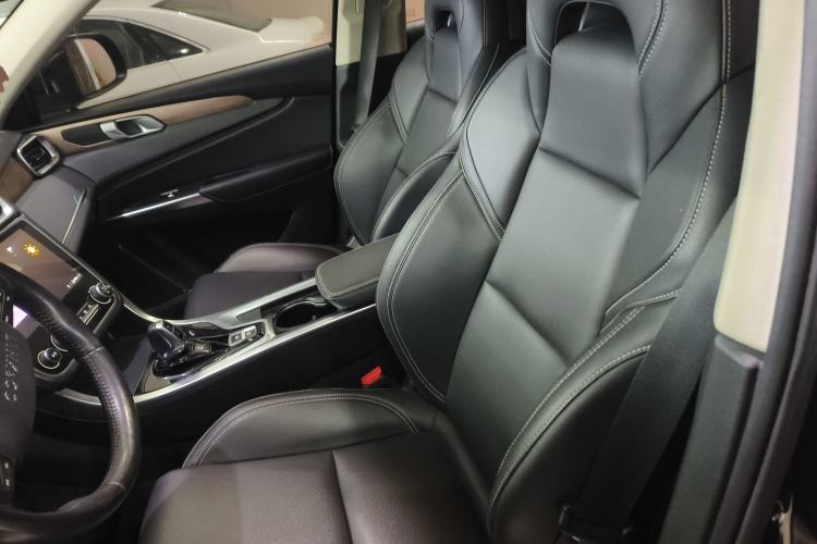 Used Lynk & Co 01 2020 2.0T Two-Wheel Drive Pure Pro Version China VI Standard