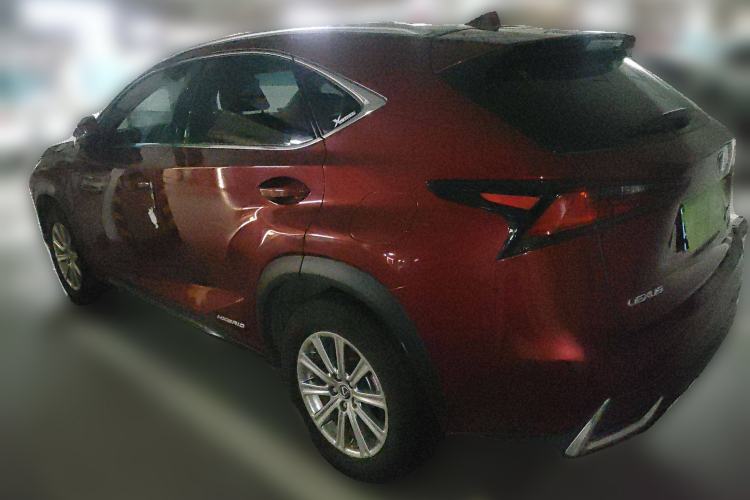 Used Lexus NX 2018 300h Front-Wheel-Drive FENGSHANG Version China V Emission Standard
