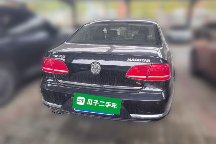 Used Volkswagen Magotan 2015 2.0 TSI Luxury Model
