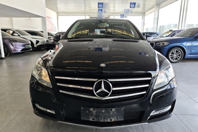 Used Mercedes-Benz R-Class 2017 R 320 4MATIC Business Edition Prestige Model Front