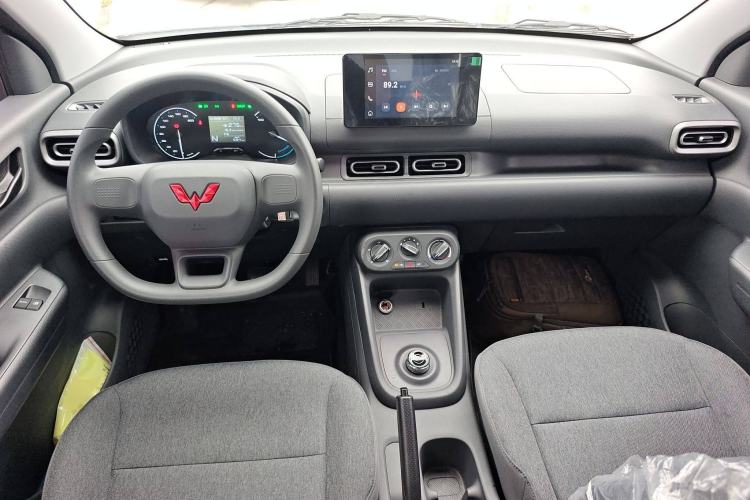 Used Wuling Hongguang New Energy 2024 All-Electric Model 300KM Standard Version