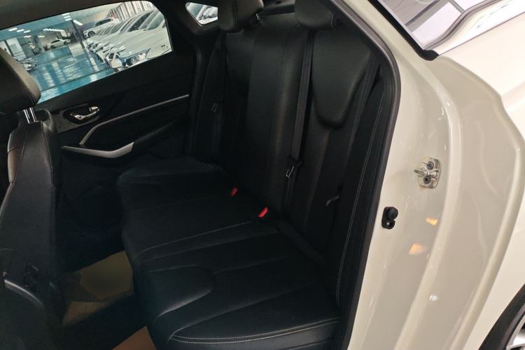 Used Venucia D60 2021 PLUS 1.6L XL CVT Yue Ling Edition
