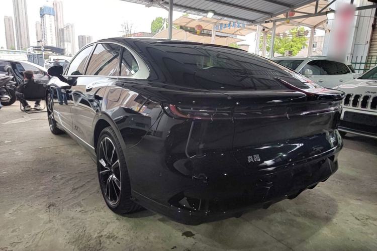 Used VOYAH PASSION 2024 PHEV Four-Wheel Drive Ultra-Long Range Flagship Model Exterior 2