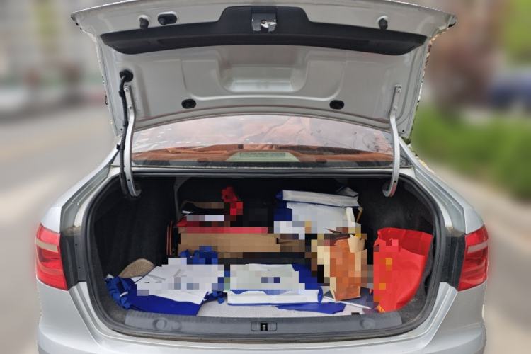 Used Volkswagen Lavida 2013 1.4TSI Manual Comfort Edition Trunk