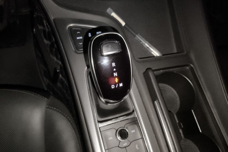 Used Cadillac CT5 2022 28T Luxury Edition Gear Lever