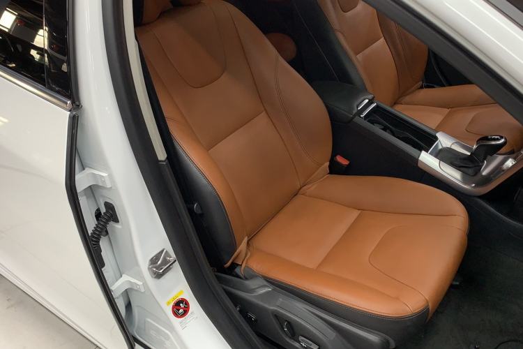 Used Volvo S60 2019 S60L T5 Smart Range Edition