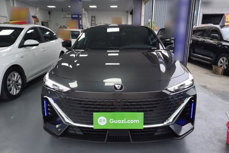 Used CHANGAN UNI-V 2024 1.5T High-Energy Version
