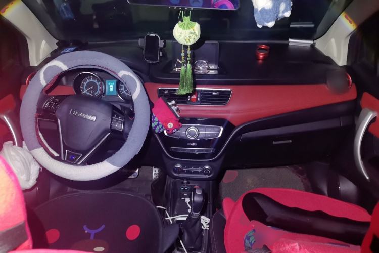 Used Haval H1 2015 1.5L AMT Luxury Model
