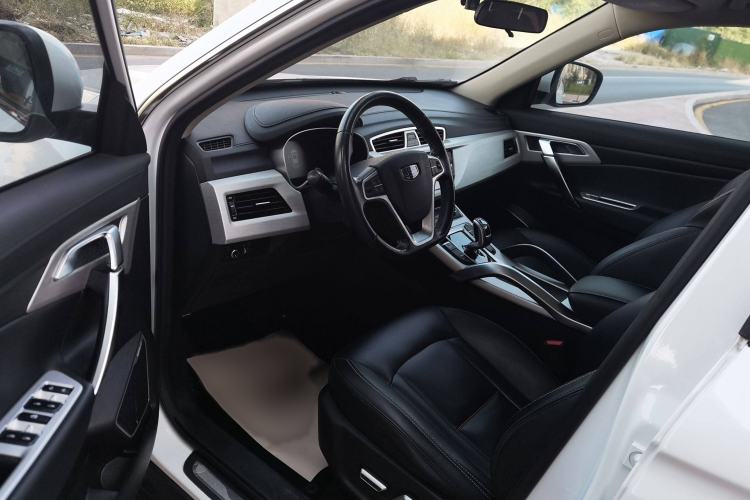 Used Geely Auto Emgrand X7 Sport 2020 1.8TD DCT Two-Wheel Drive Smart Connect 4G-Enabled Version