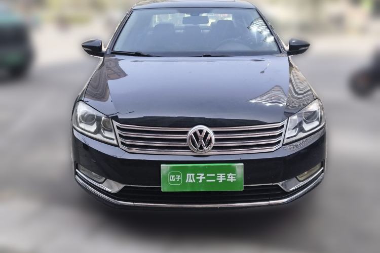 Used Volkswagen Magotan 2012 Facelift 2.0 TSI Prestige Model
