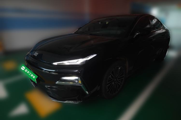 Used Geely Galaxy 8 2025 130km EM-i Prestige Edition