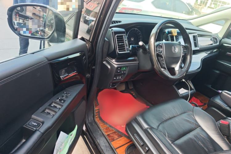 Used Honda Elysion 2019 2.0L Hybrid Luxury Edition