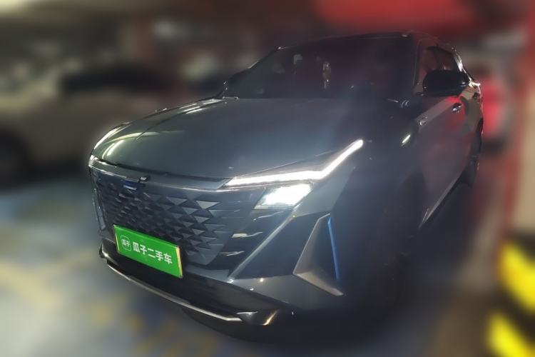 Used CHANGAN OSHAN Z6 New Energy 2023 ZhiDian iDD 150KM Flagship PLUS Smart Parking Edition
