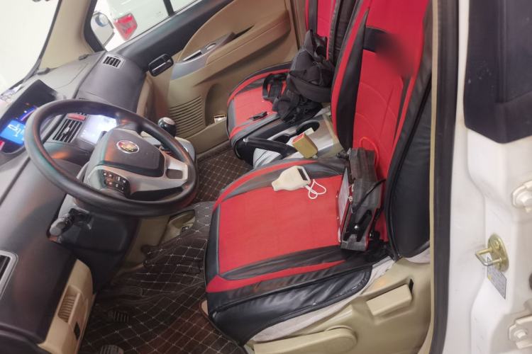 Used FORTHING Joyear SUV 2012 1.6L Luxury Model
