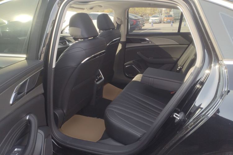 Used Hongqi H5 2024 1.5T DCT Smart Connect Flagship Edition Left Rear Seat