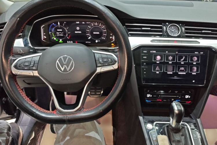 Used Volkswagen Magotan GTE Plug-in Hybrid 2022 GTE Luxury Model