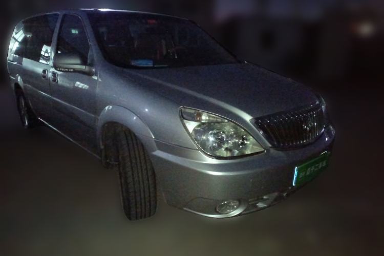 Used Buick GL8 2014 2.4L Classic Edition Front Right 45 Deg