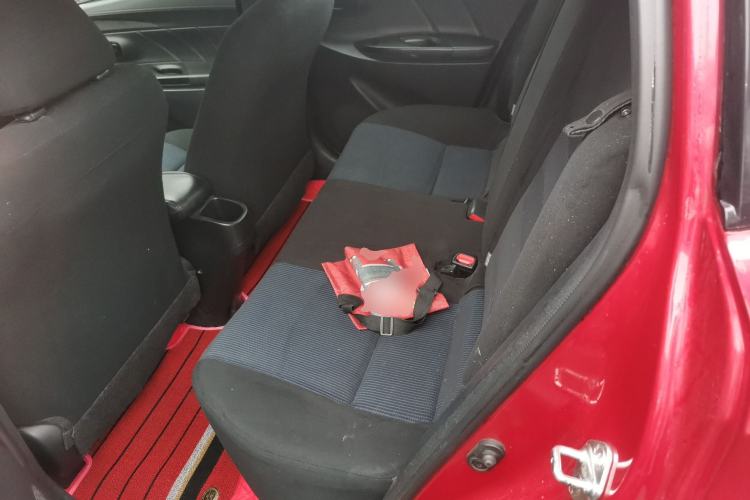 Used Toyota YARiS L Zhi Xuan 2016 Revised 1.5E CVT Charming Edition Left Rear Seat