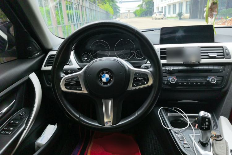 Used BMW 3 Series 2014 328Li Fashion Model
