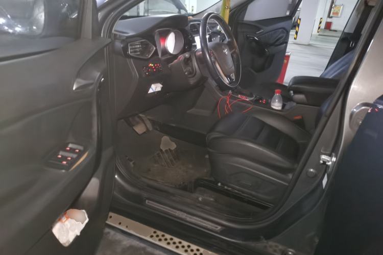 Used MG GS 2015 1.5TGI TST Luxury Edition Driver Seat