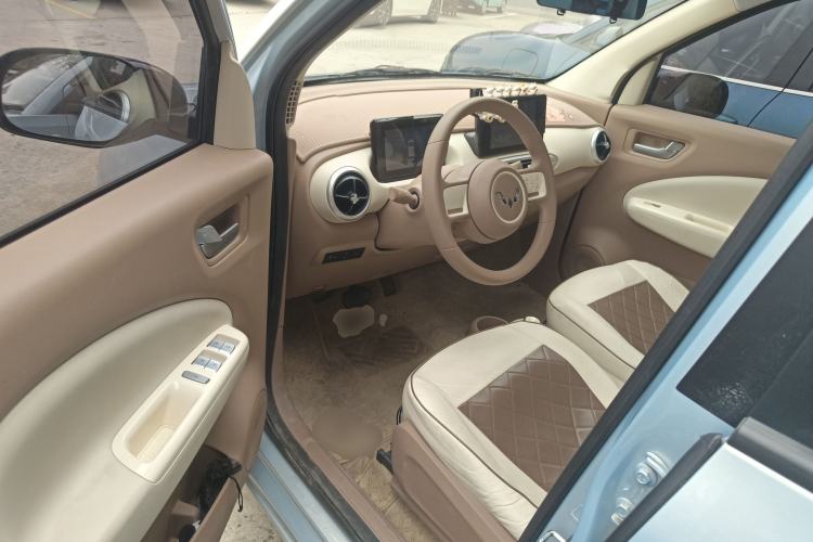 Used Wuling Hongguang MINIEV 2025 Four-Door Version Zhenxiang+ Edition Driver Seat